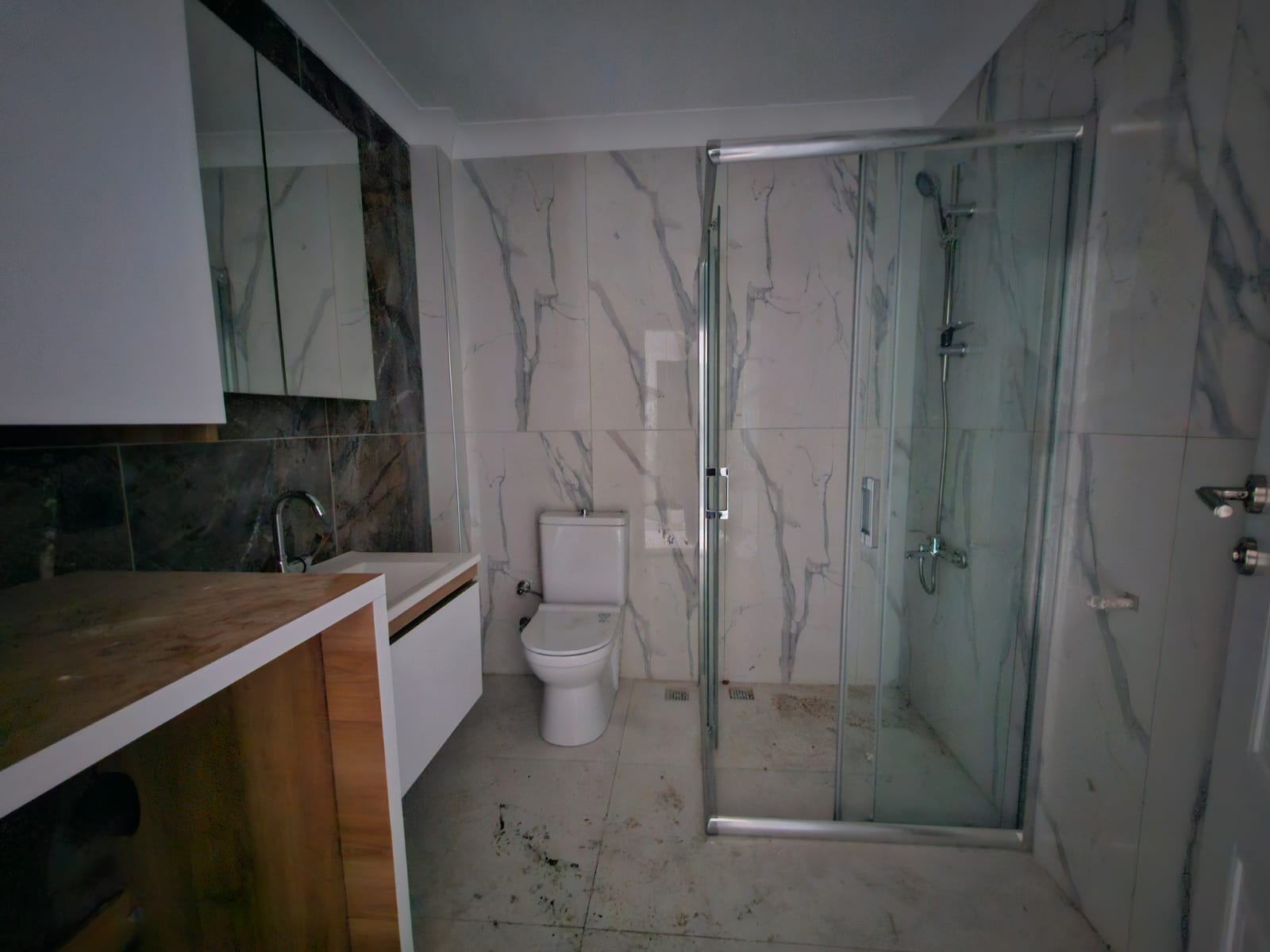 ÖMÜR'DEN OKSİJEN DEPOSU ZEYTİNLİDE ÖN CEPHE 2+1 SATILIK DAİRE görsel 32