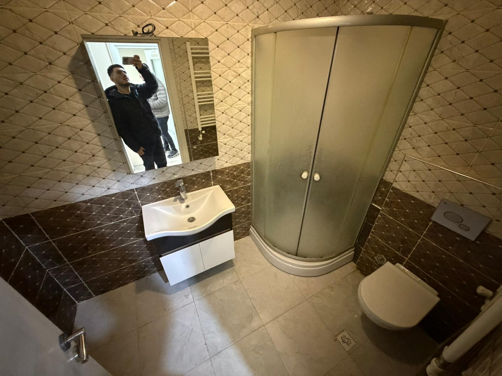 ÖMÜR'DEN ALTINKUMDA ÖN CEPHE D.KOMBİLİ 1+1 FIRSAT SATILIK DAİRE görsel 9