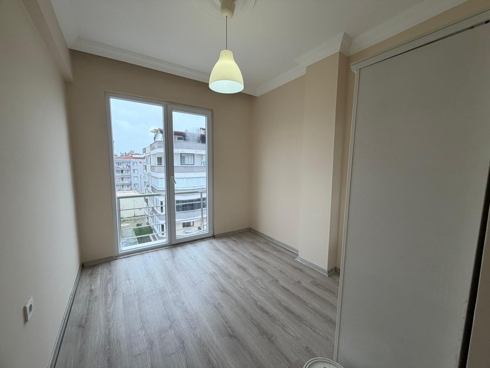 ÖMÜR'DEN ALTINKUMDA ÖN CEPHE D.KOMBİLİ 1+1 FIRSAT SATILIK DAİRE görsel 7