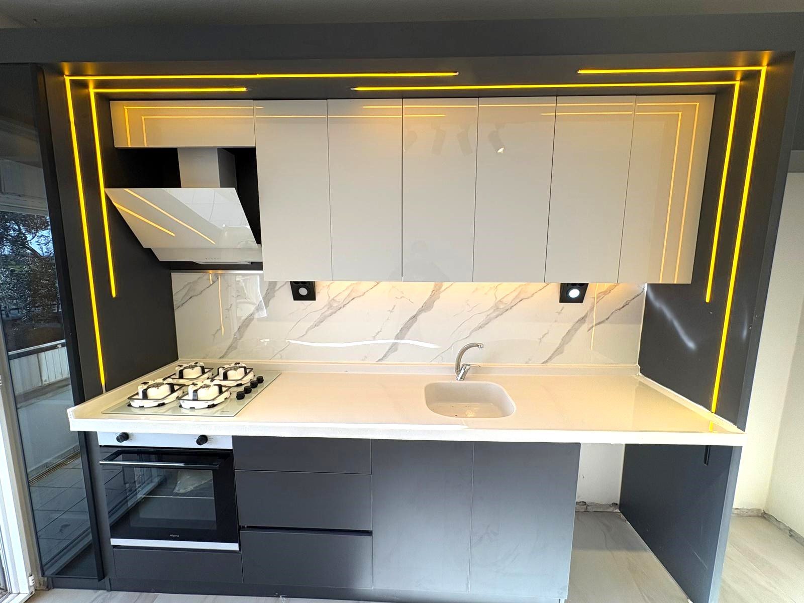 ÖMÜR'DEN ALTINKUMDA ÖN CEPHE FULL YAPILI 2+1 SATILIK DAİRE görsel 28