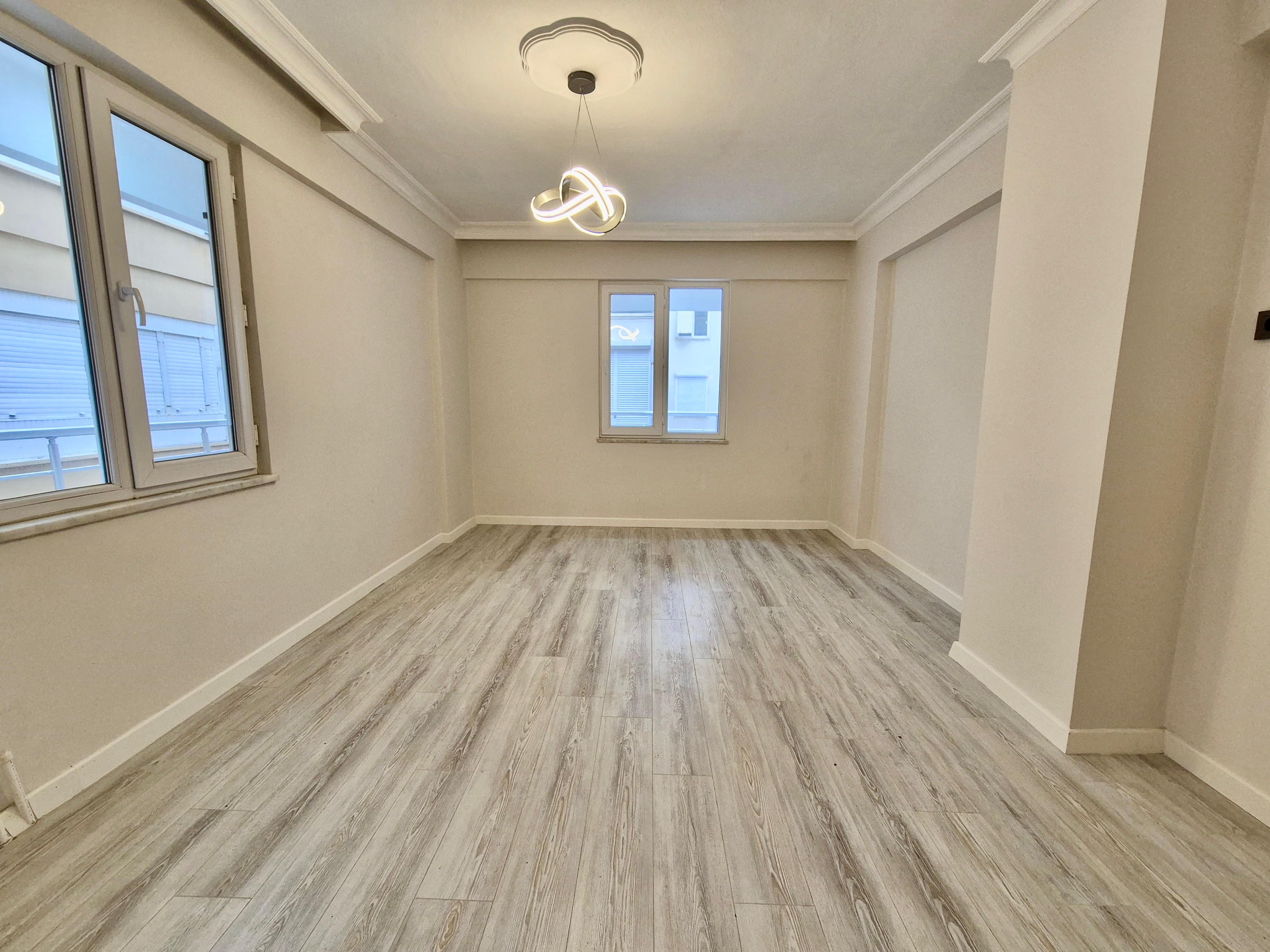 ÖMÜR'DEN SARIKIZDA AYRI MUTFAKLI ARAKAT 2+1 YAPILI SATILIK DAİRE görsel 22