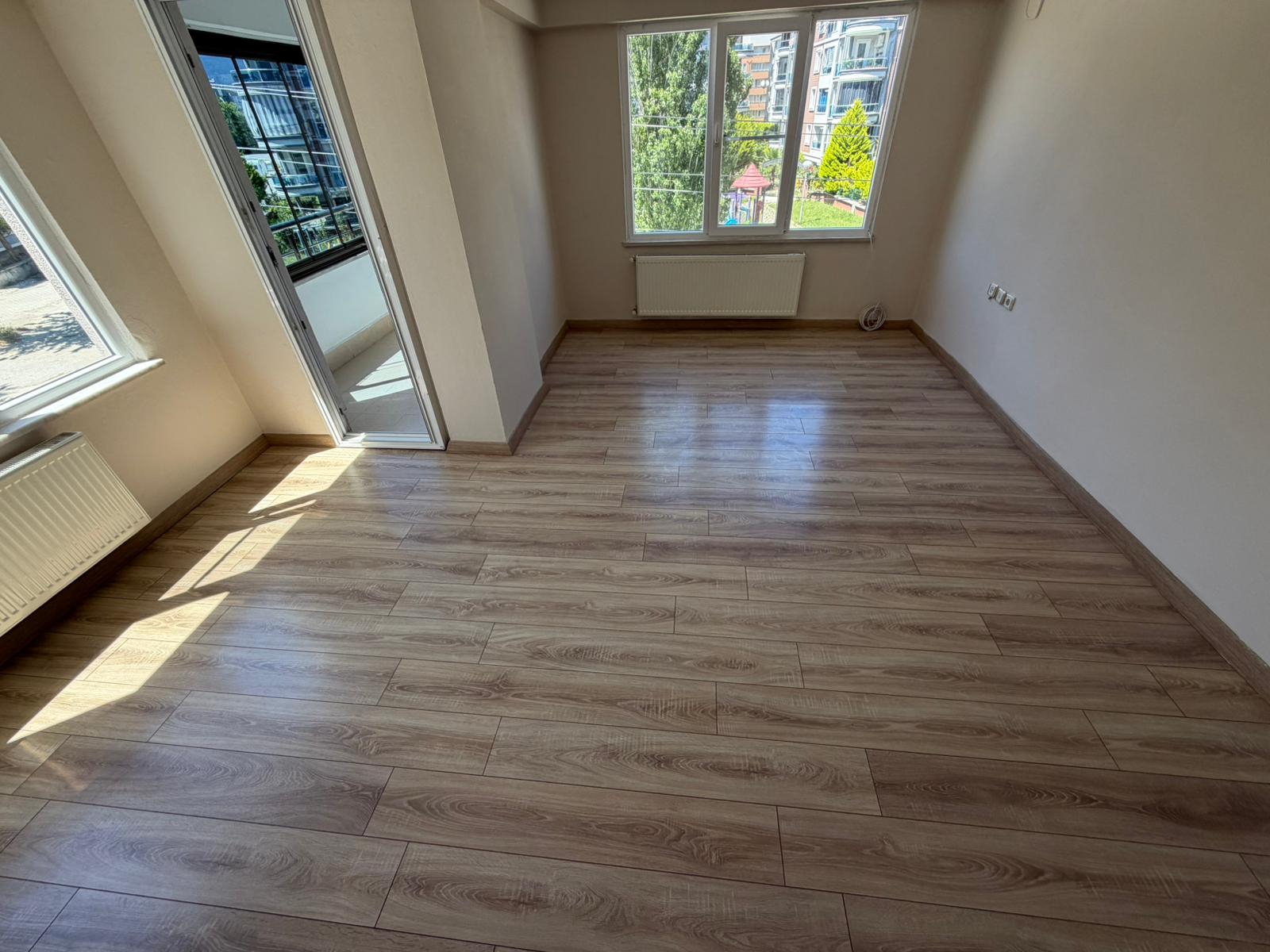 ÖMÜR'DEN İKİZÇAYDA ASANSÖRLÜ ARAKAT ÖN CEPHE 3+1 SATILIK DAİRE görsel 5