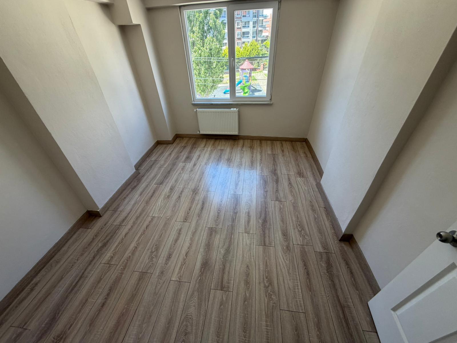 ÖMÜR'DEN İKİZÇAYDA ASANSÖRLÜ ARAKAT ÖN CEPHE 3+1 SATILIK DAİRE görsel 7