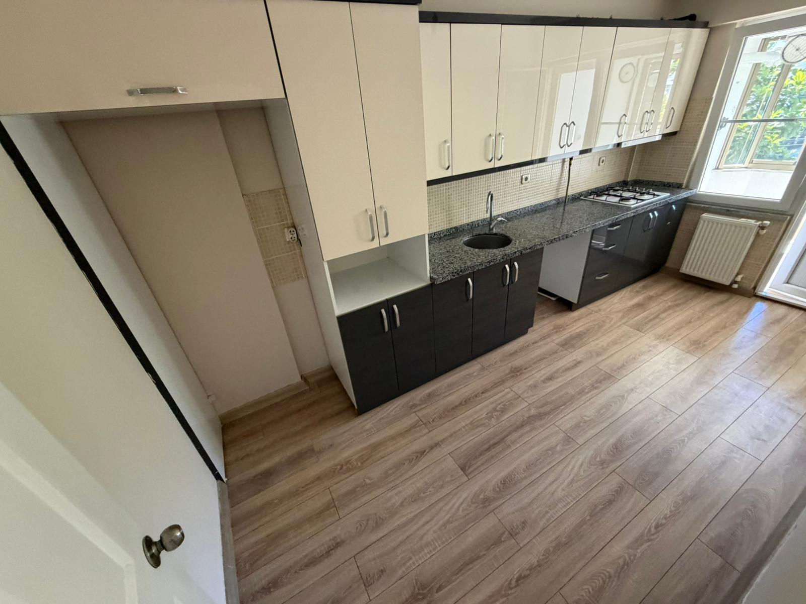 ÖMÜR'DEN İKİZÇAYDA ASANSÖRLÜ ARAKAT ÖN CEPHE 3+1 SATILIK DAİRE görsel 24