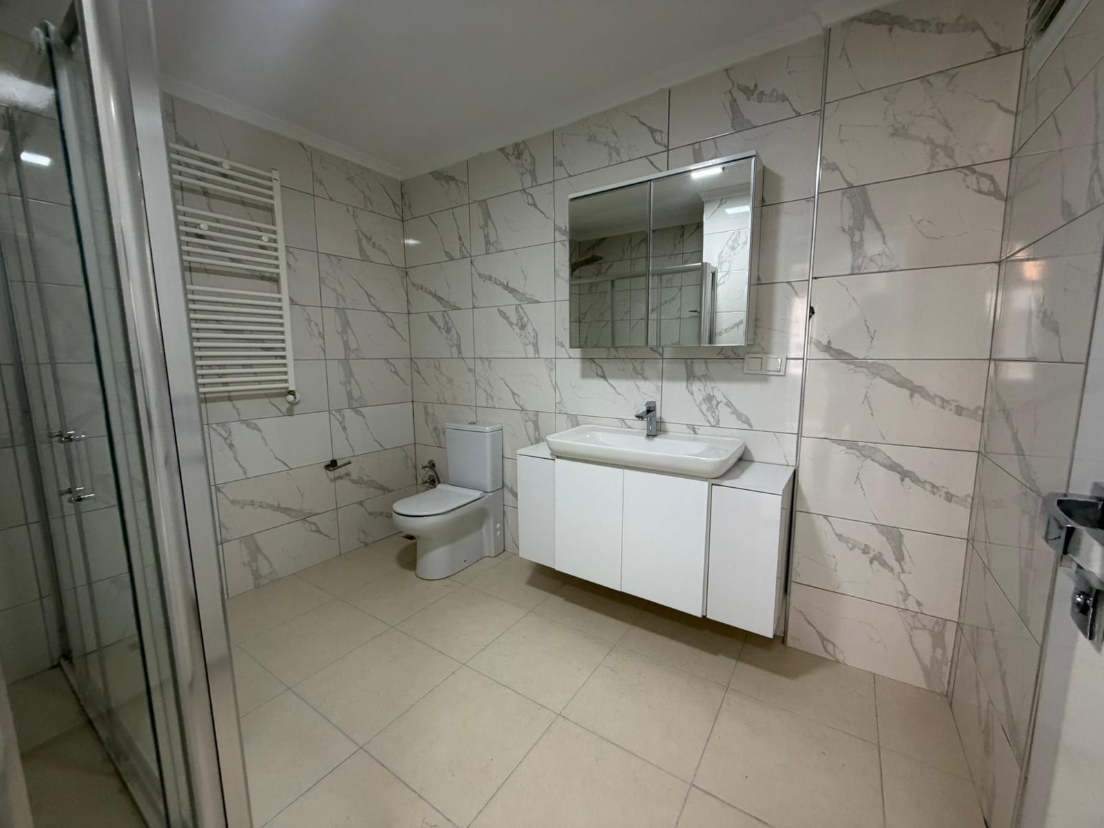 ÖMÜR'DEN HER DETAYIYLA YENİLENMİŞ GENİŞ 3+1 SATILIK DAİRE görsel 31
