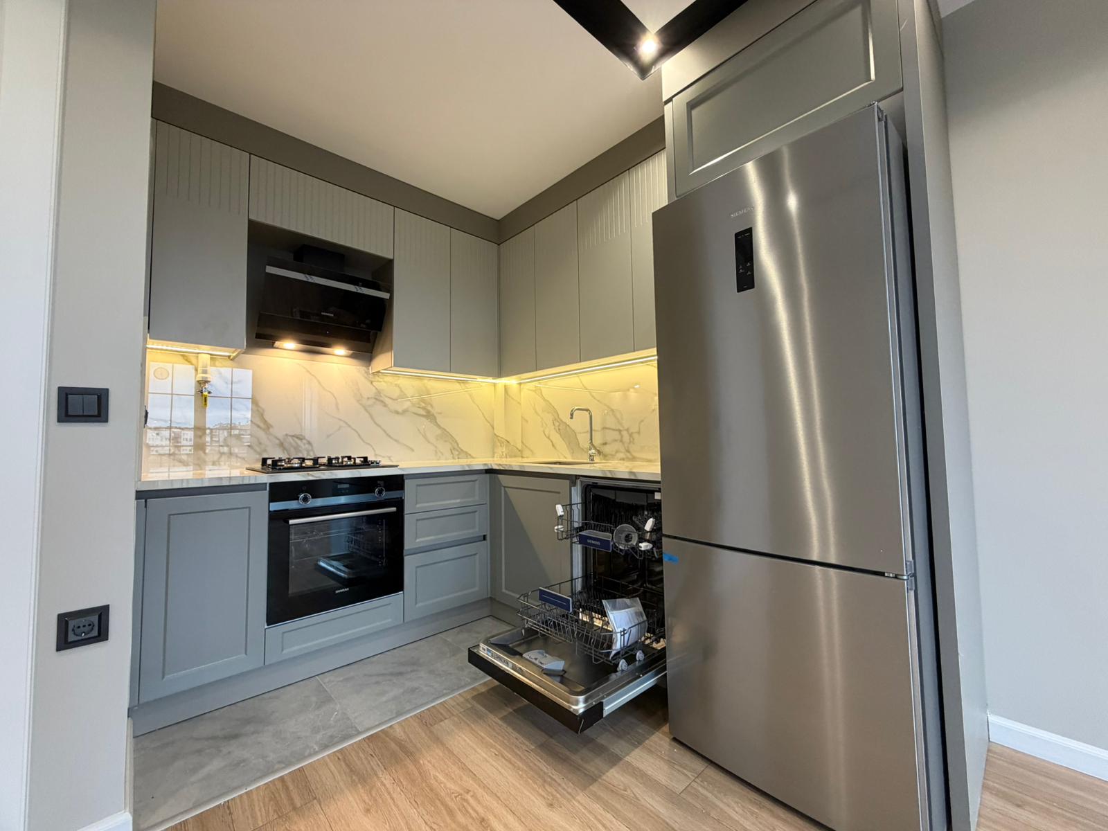ÖMÜR'DEN KOMBİLİ MARKA BEYAZ EŞYA EFSANE KONUM 1+1 SATILIK DAİRE görsel 17