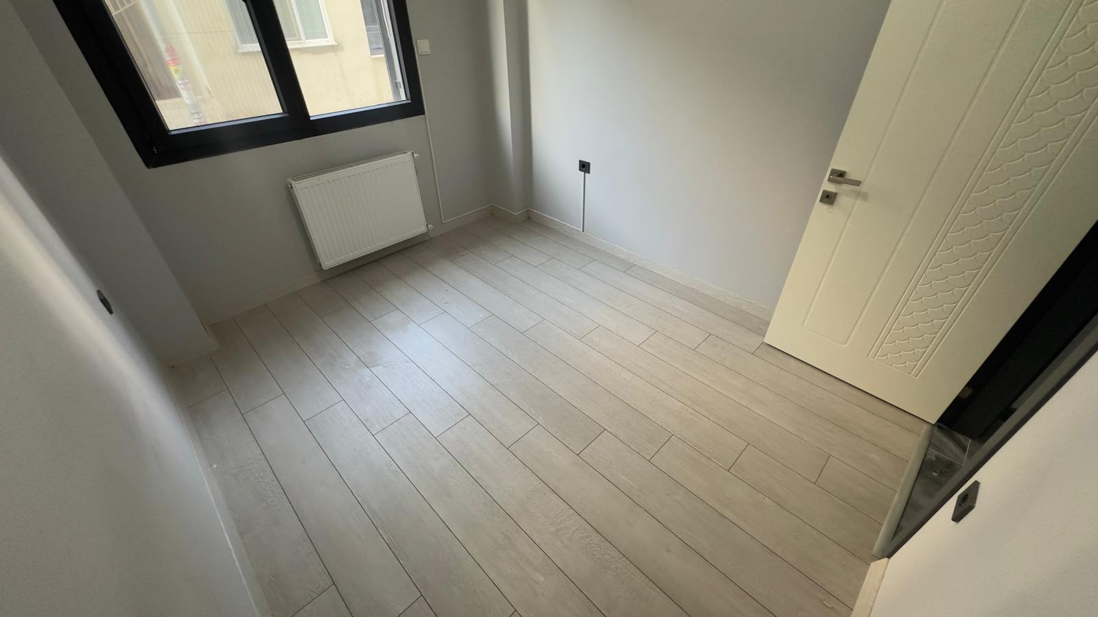 ÖMÜR'DEN AKÇAY MERKEZDE 2 YAŞINDA FIRSAT 1+1 SATILIK DAİRE görsel 15