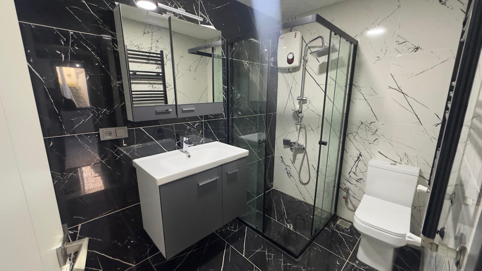 ÖMÜR'DEN AKÇAY MERKEZDE 2 YAŞINDA FIRSAT 1+1 SATILIK DAİRE görsel 30
