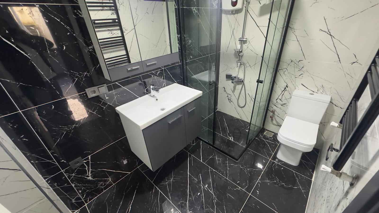 ÖMÜR'DEN AKÇAY MERKEZDE 2 YAŞINDA FIRSAT 1+1 SATILIK DAİRE görsel 6