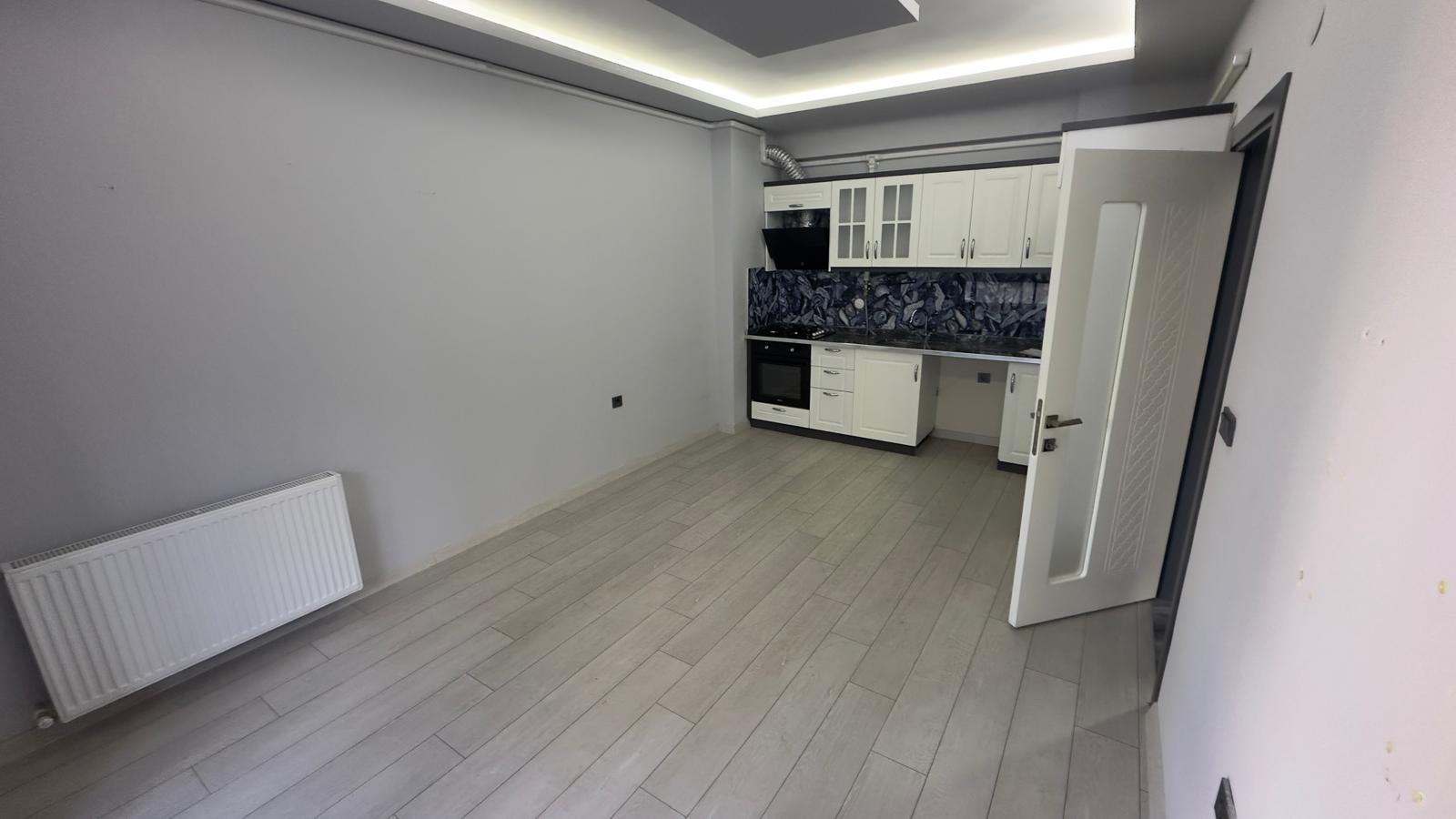ÖMÜR'DEN AKÇAY MERKEZDE 2 YAŞINDA FIRSAT 1+1 SATILIK DAİRE görsel 10