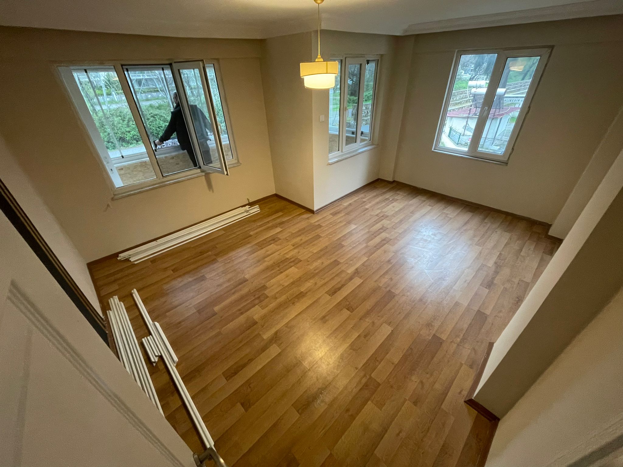 ÖMÜR'DEN MERKEZDE MASRAFSIZ 2+1 SATILIK DAİRE