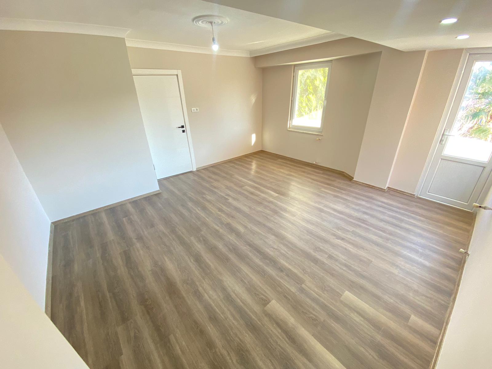ÖMÜR'DEN KIZILKEÇİLİDE AYRI MUTFAK 3+1 SATILIK MUSTAKİL TRIPLEX görsel 3