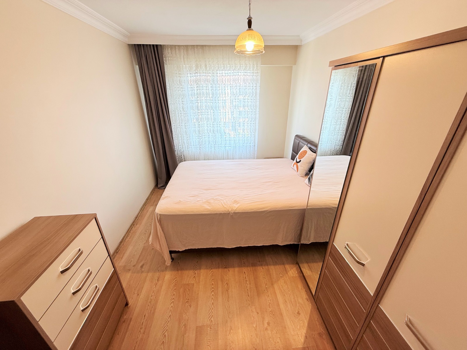ÖMÜR'DEN  ALTINKUM'DA FULL EŞYALI ÖN CEPHE 2+1 KAÇMAZ DAİRE görsel 20