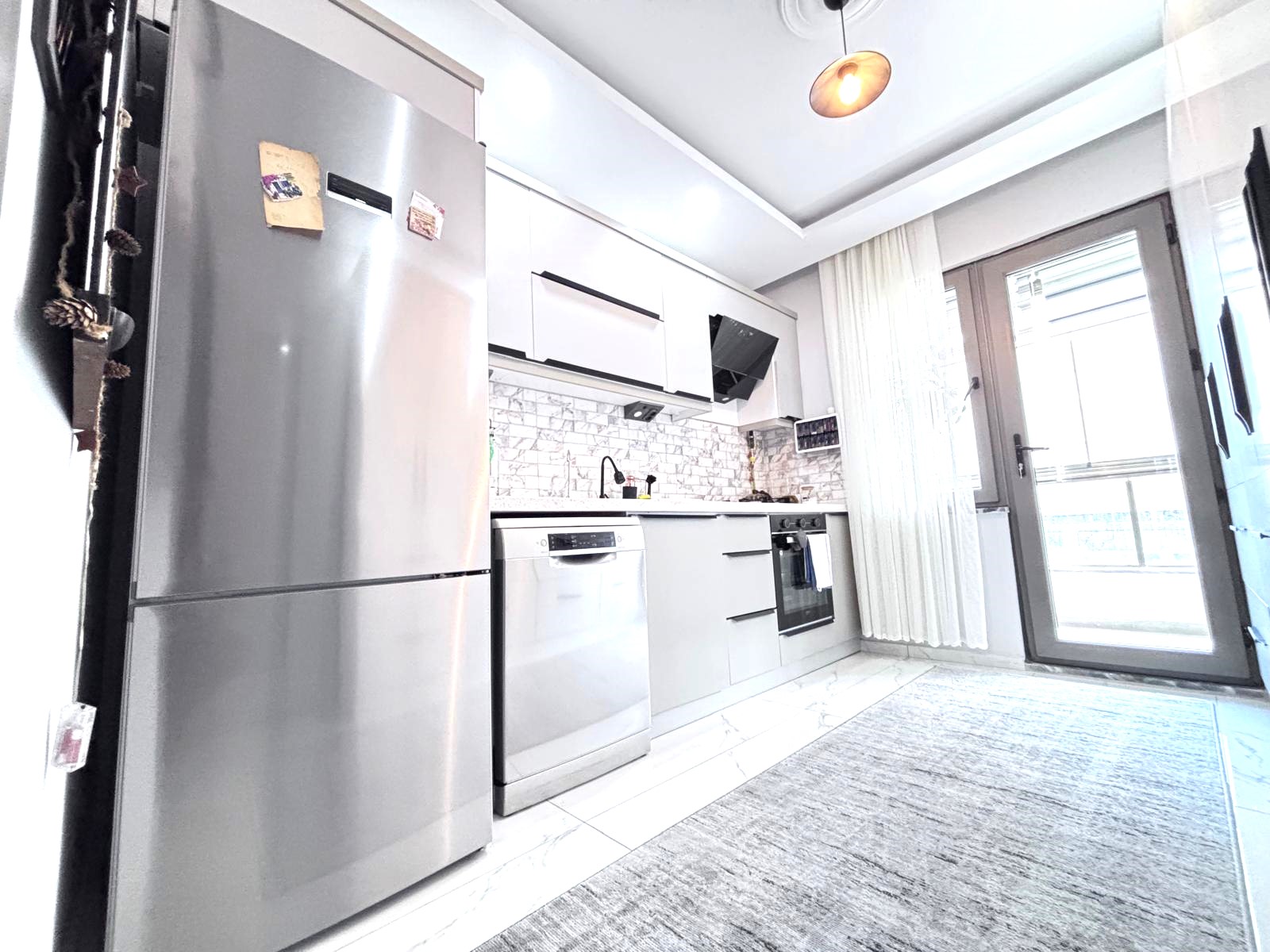 ÖMÜR'DEN ALTINKUMDA AYRI MUTFAKLI KOMBİLİ 2+1 SATILIK DAİRE görsel 11