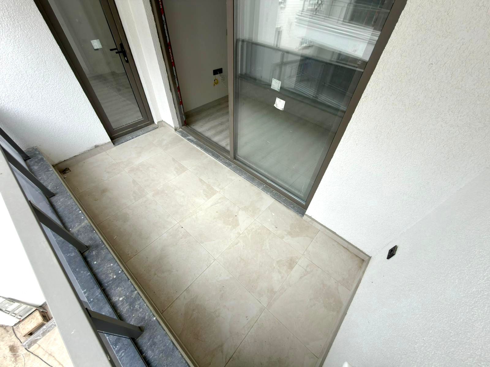 ÖMÜR'DEN İKİZÇAYDA HAVUZLU SİTE İÇİNDE SIFIR 1+1 SATILIK DAİRE görsel 4