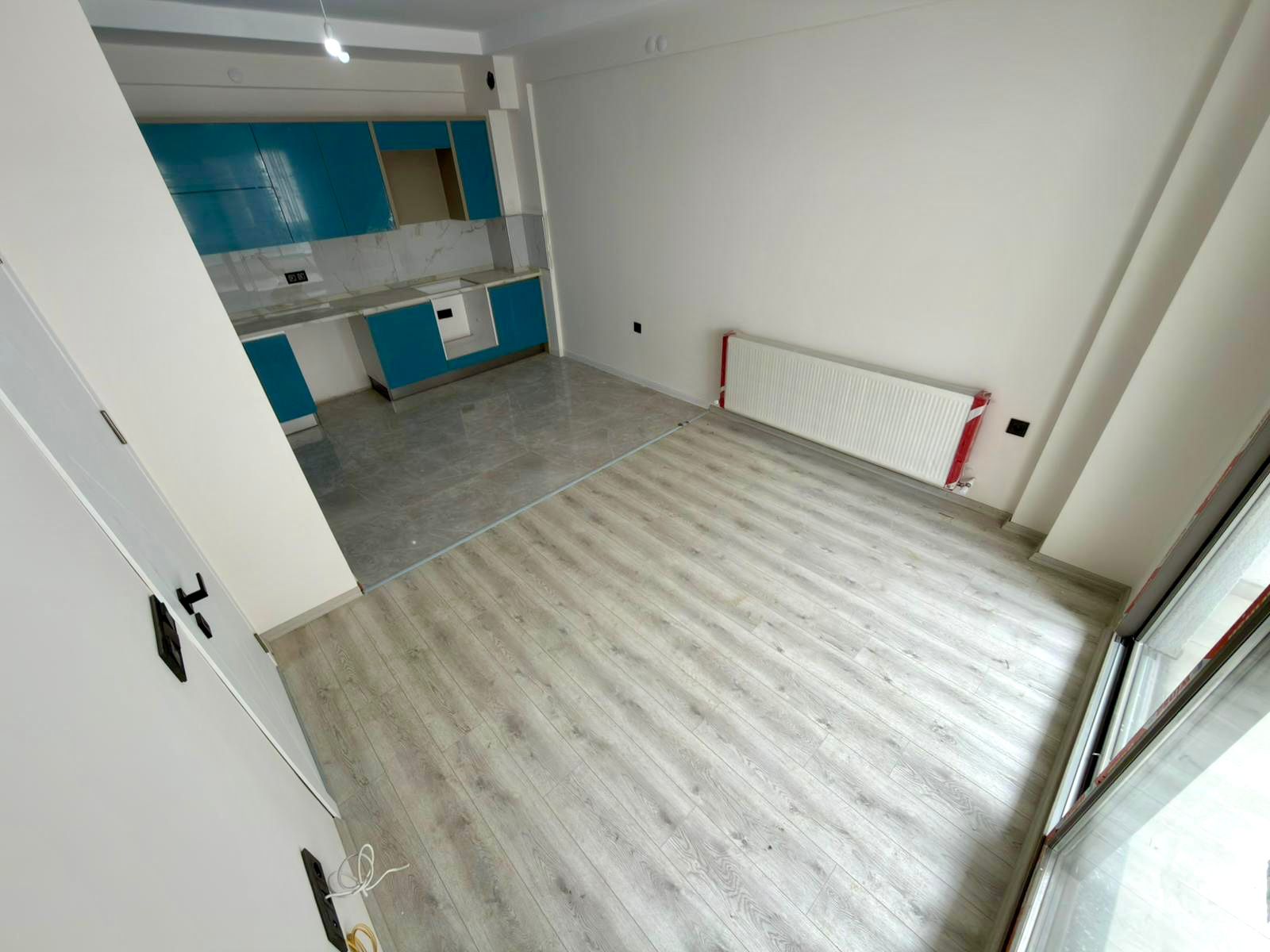 ÖMÜR'DEN İKİZÇAYDA HAVUZLU SİTE İÇİNDE SIFIR 1+1 SATILIK DAİRE görsel 3
