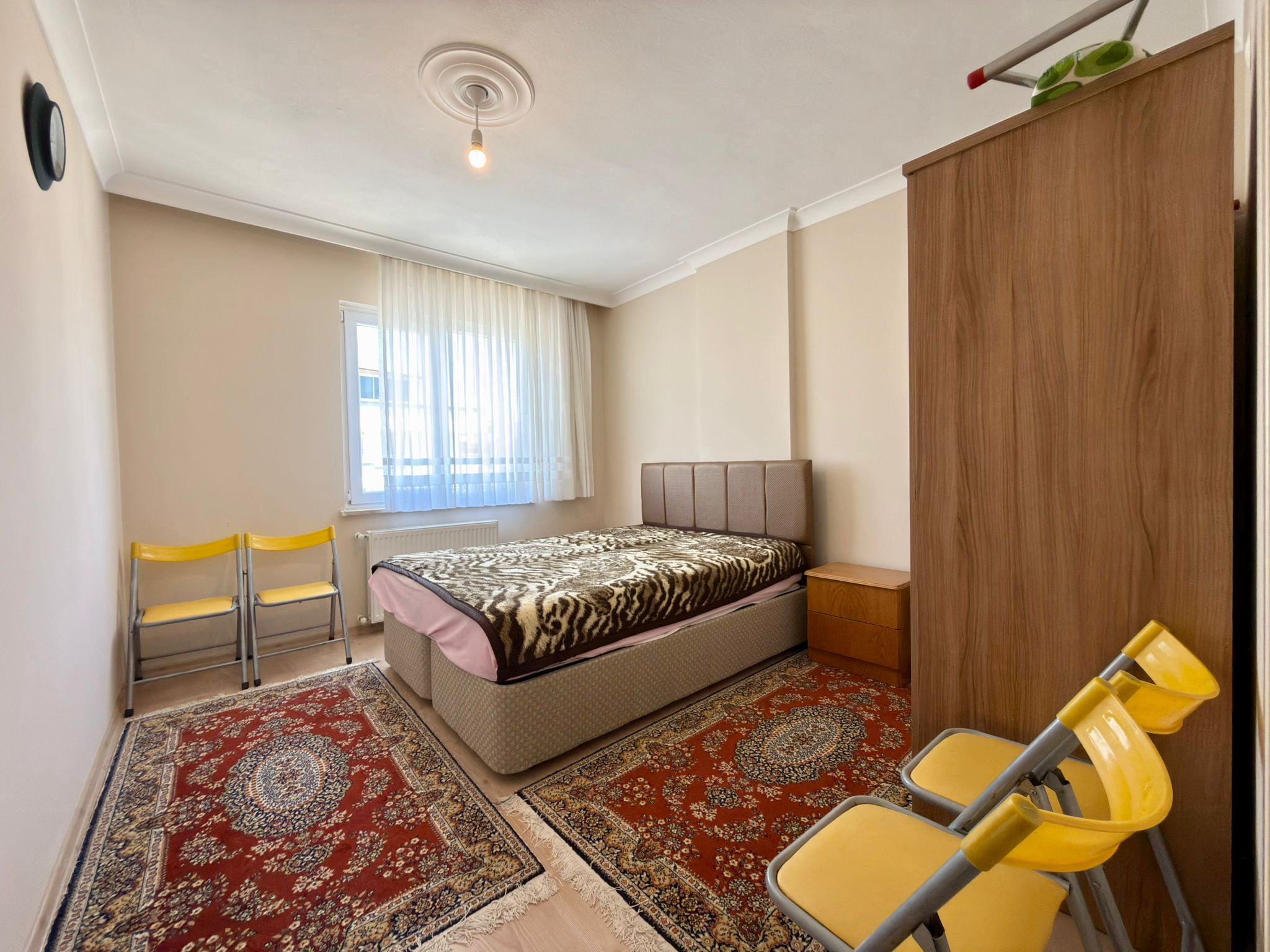 ÖMÜR'DEN AKÇAY ALTINKUMDA ÖN CEPHE AYRI MUTFAK 2+1 SATILIK DAİRE görsel 36