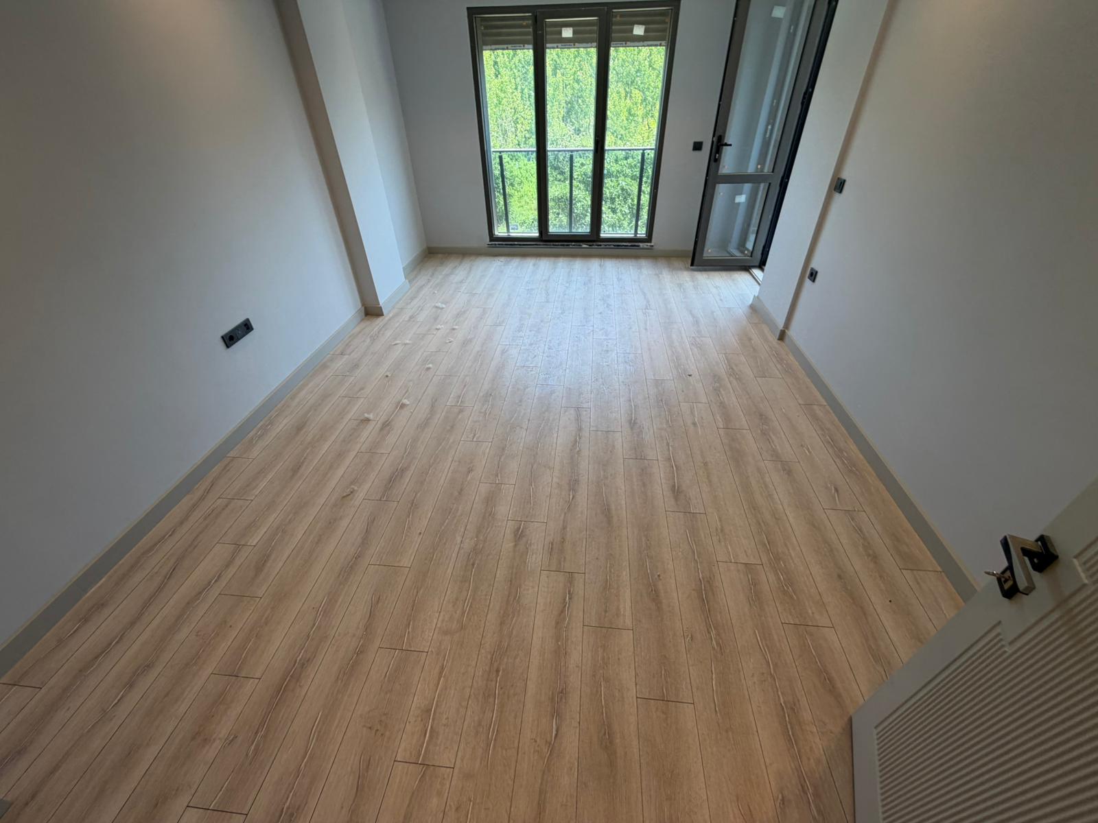 ÖMÜR'DEN ALTINKUMDA ÖN CEPHE EBEVEYN BANYOLU 2+1 SATILIK DAİRE görsel 9