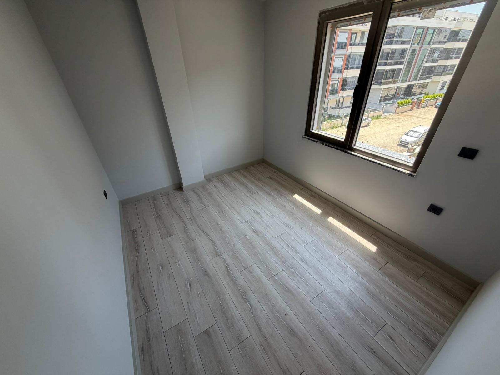 ÖMÜR'DEN ALTINKUMDA ÖN CEPHE EBEVEYN BANYOLU 2+1 SATILIK DAİRE görsel 10