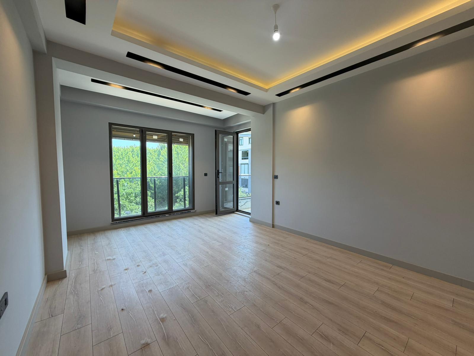 ÖMÜR'DEN ALTINKUMDA ÖN CEPHE EBEVEYN BANYOLU 2+1 SATILIK DAİRE görsel 8