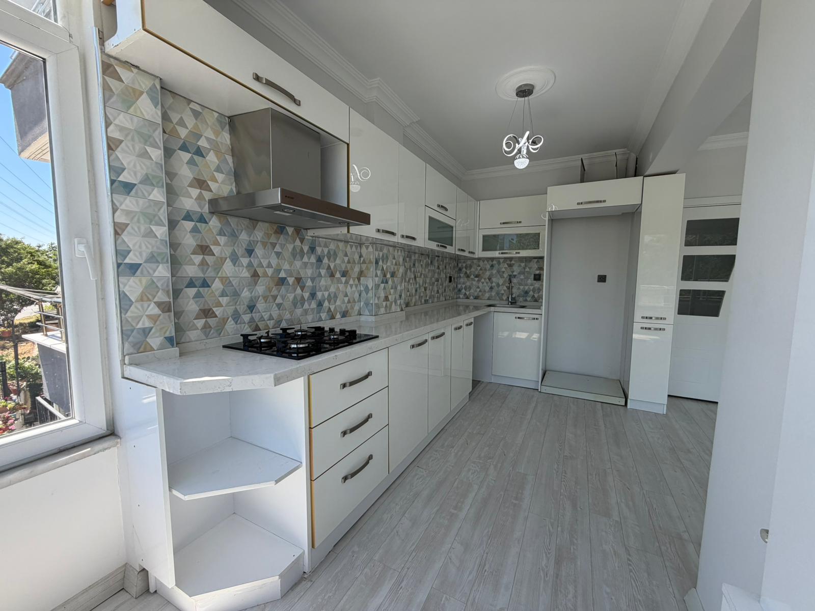 ÖMÜR'DEN İKİZÇAYDA ÖN CEPHE FIRSAT DAİRE 2+1 görsel 2