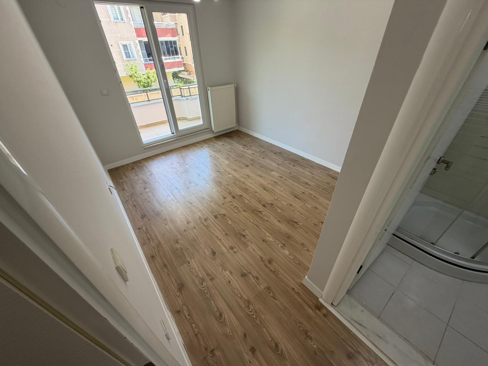 ÖMÜR'DEN İKİZÇAYDA GENÇ BİNADA 2+1 KOMBİLİ SATILIK DAİRE görsel 10