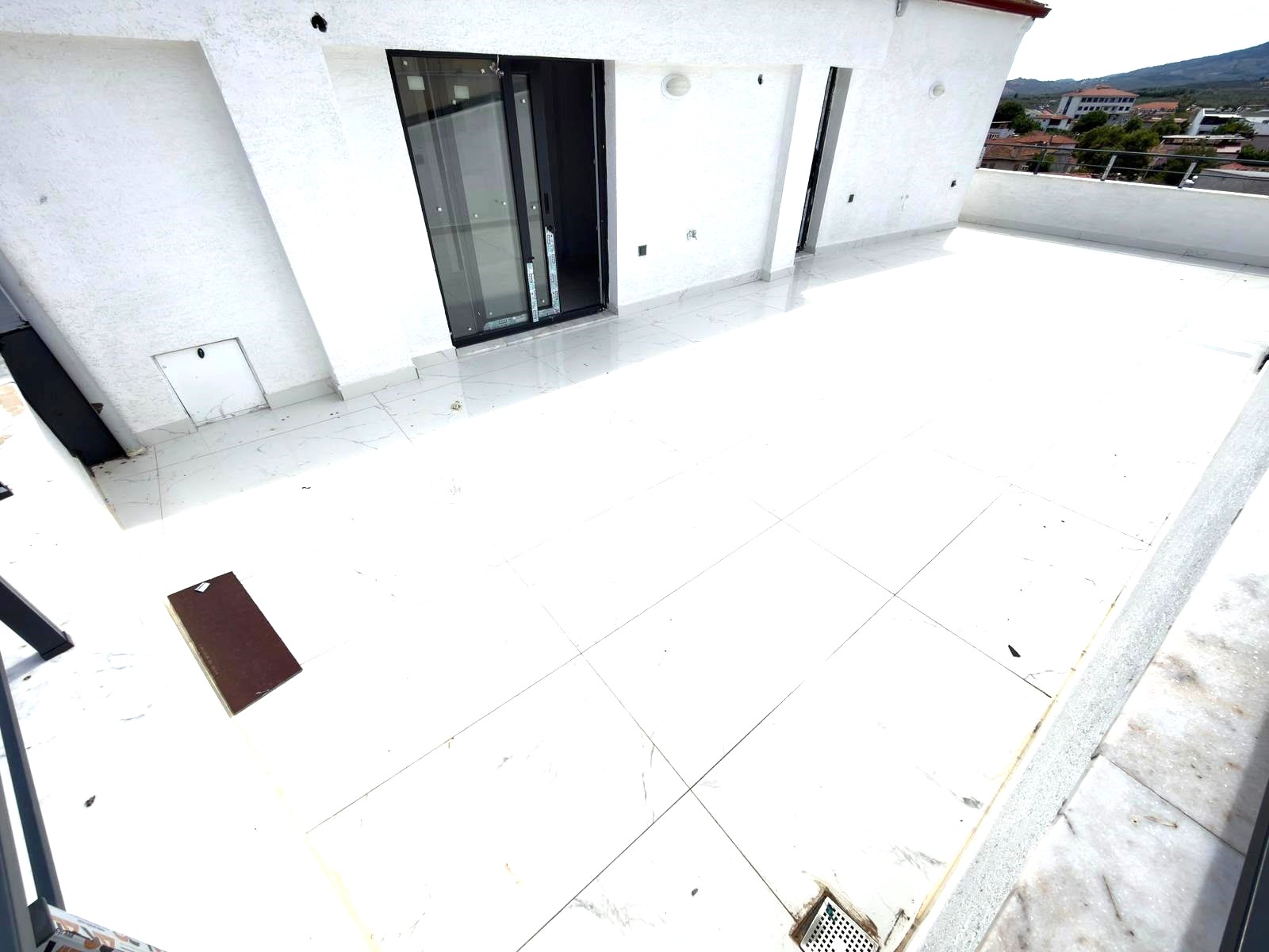 ÖMÜR'DEN KÖRFEZİN GÖZBEBEĞİ ZEYTİNLİDE ÇİFT TERASLI 3+1 SATILIK DUBLEKS